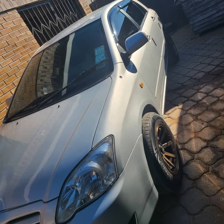 Toyota runx - Image 1